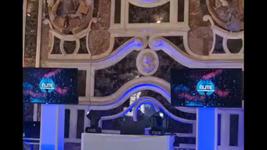 Postazione deejay ed intrattenimento 