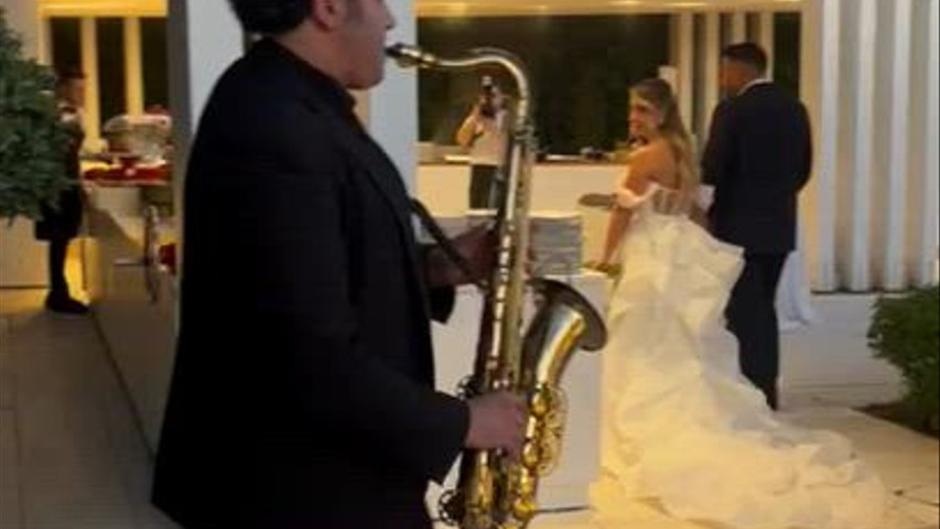 Baila Conmigo - Sax version
