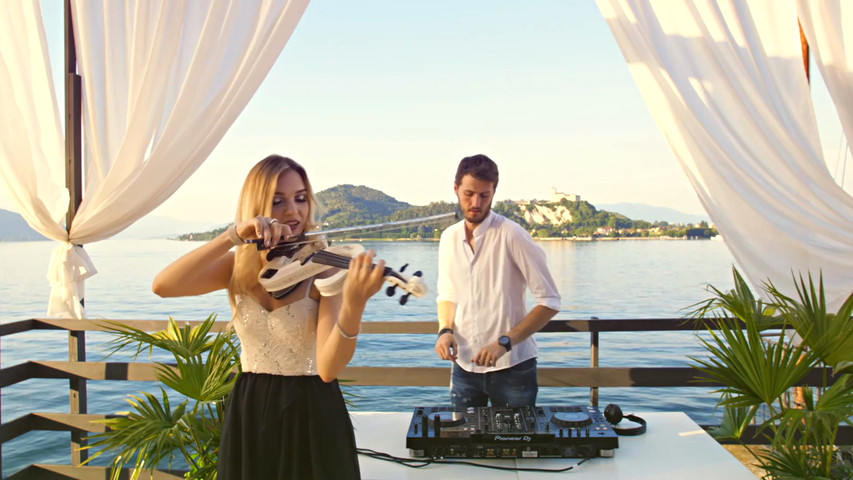 Violino e deejay set 