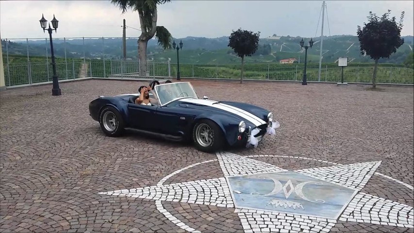 Video presentazione Shelby Cobra 427