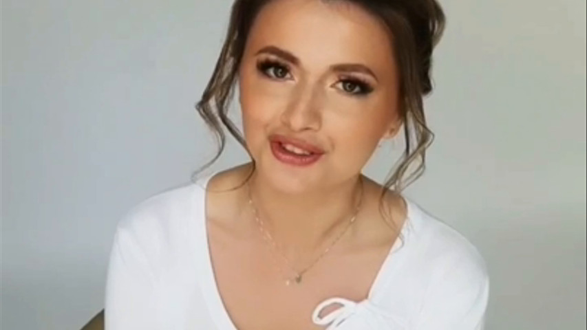 Trucco e acconciatura per questa bellissima sposa