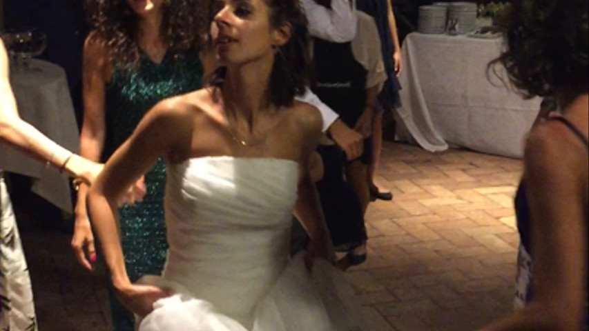 Come balla la sposa!