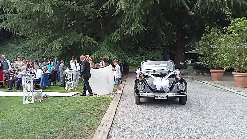 Matrimonio in maggiolino