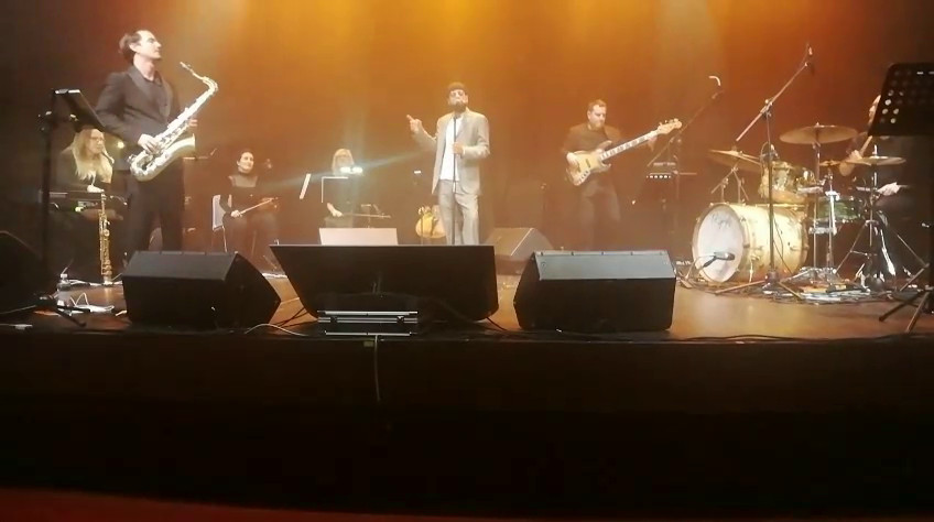 "Balla balla ballerino" di Lucio Dalla 