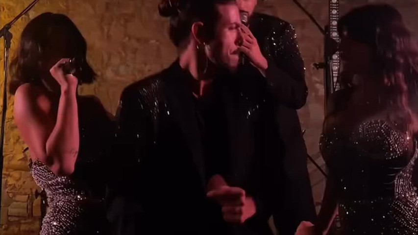 Proud Mary live with band