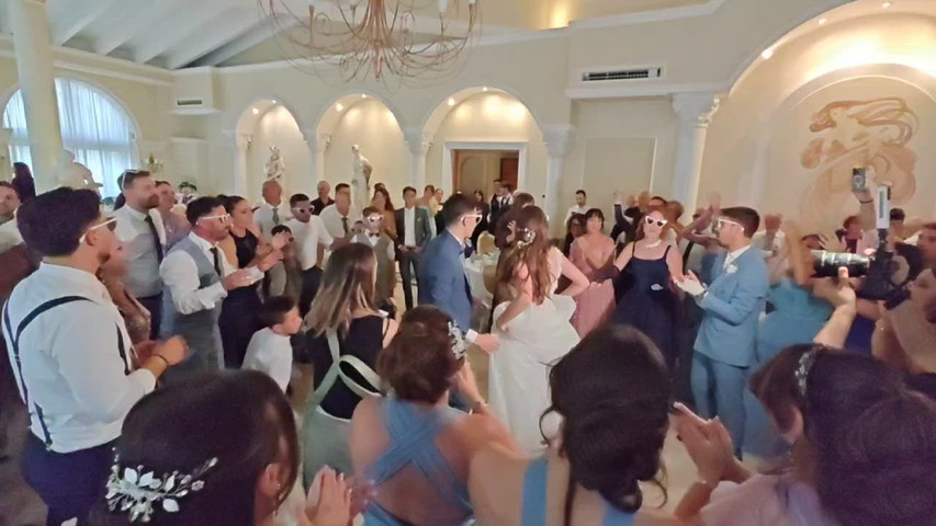 B-Eats Wedding DJ-Set e Animazione