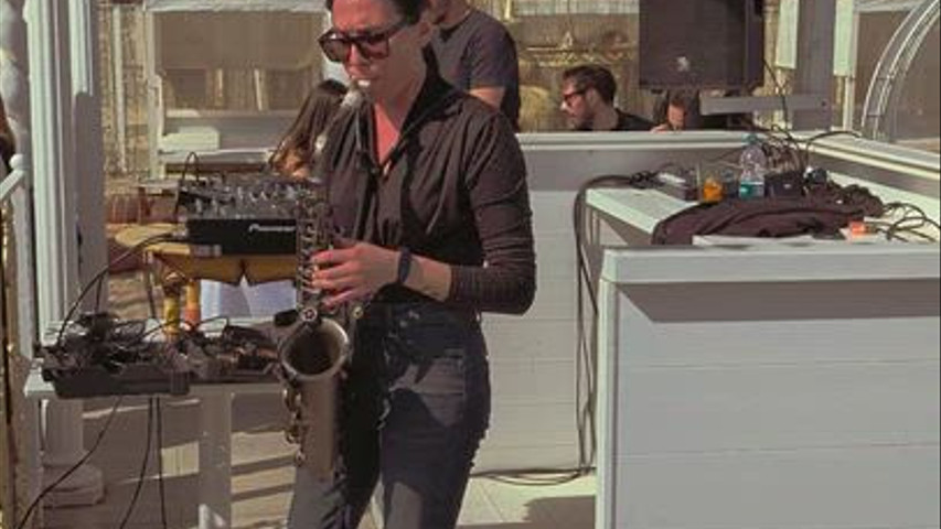 Sax Live Dinner Experience! 