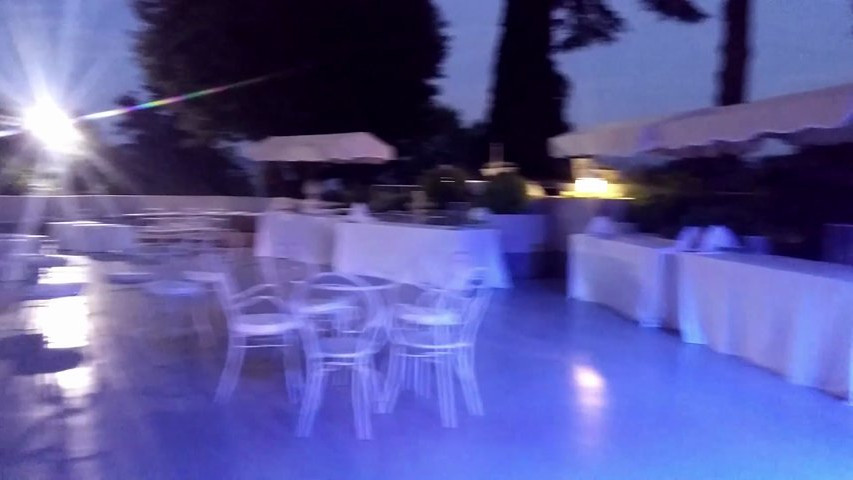 Matrimonio in villa.