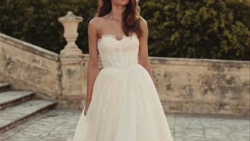 Abito da sposa romantico e luminoso