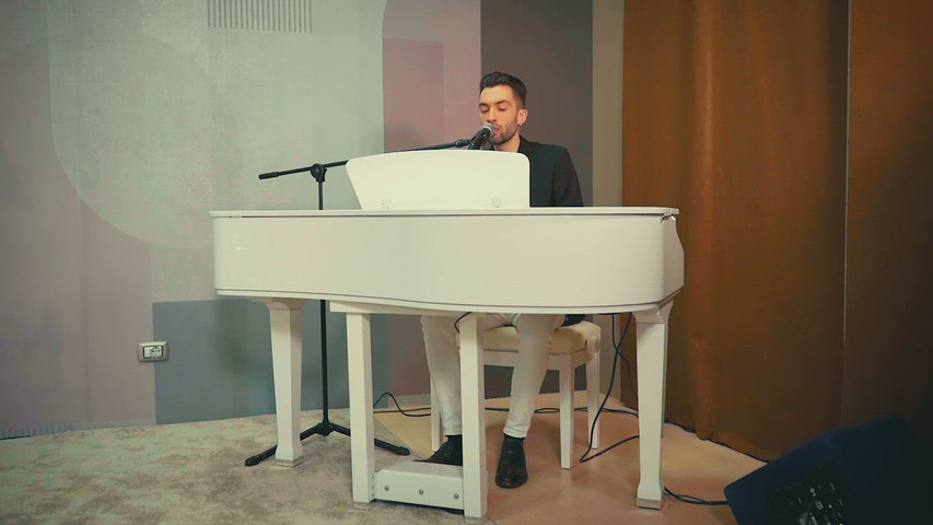Pianista Cantante – Eleganza per Tutto l’Evento