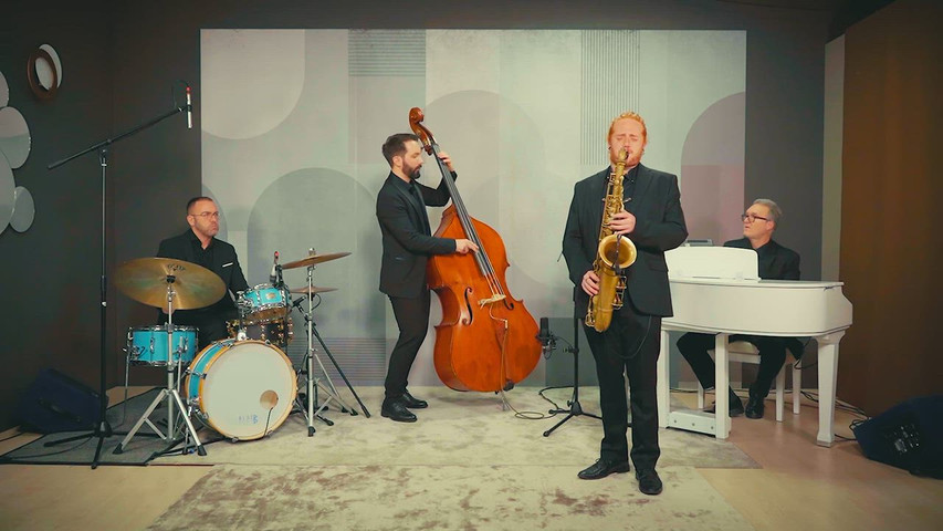 Quartetto Jazz con Sax – Eleganza per Aperitivo e Ricevimento