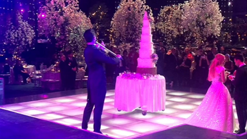 Wedding in Monte-Carlo Bay | Wedding cake: Andrea & Dakota