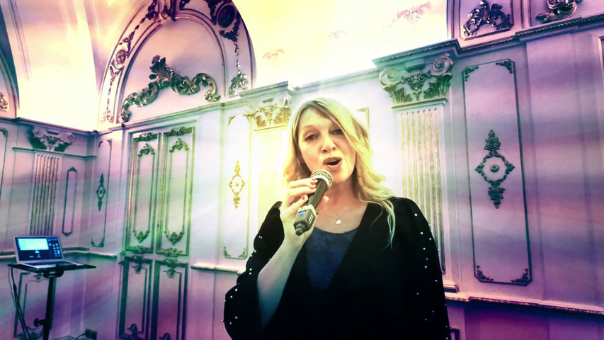 Vocalist e sax su basi