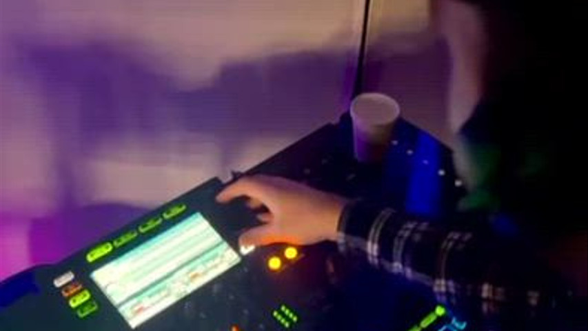 DJ Sax party 