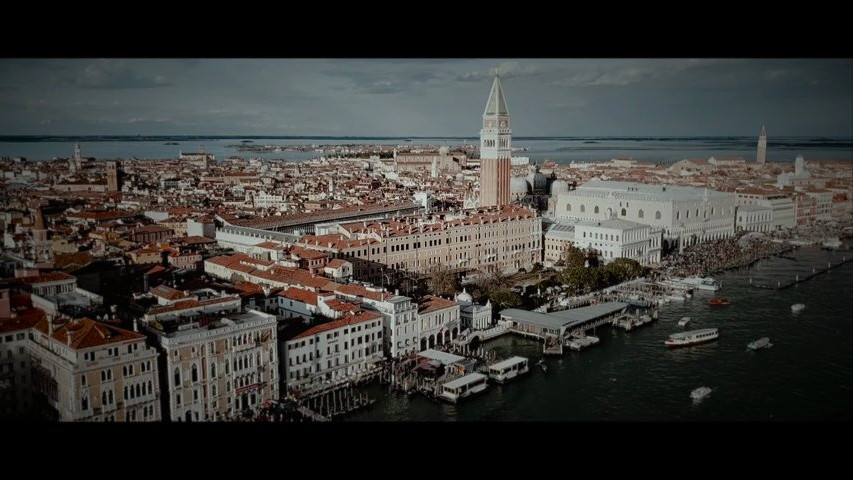 Walking in Venezia