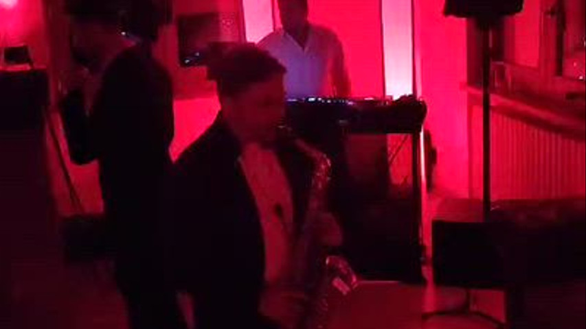 sax