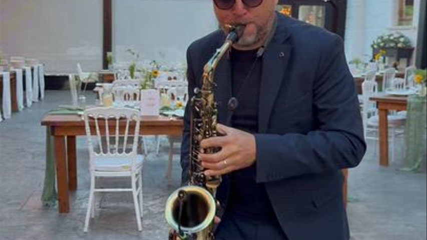 Intrattenimento djset - sax 