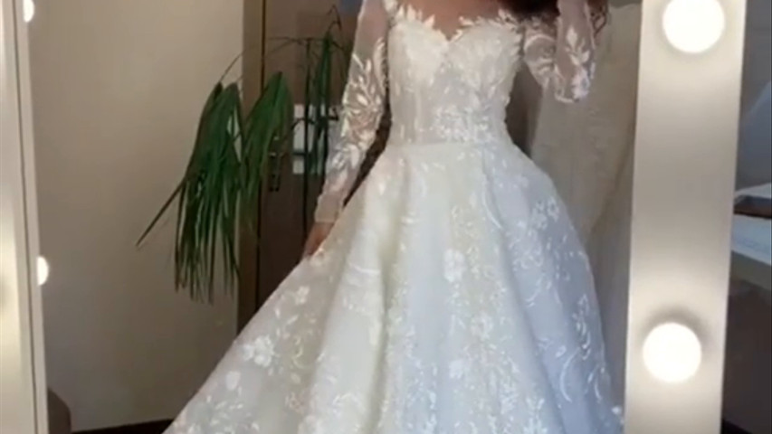 Vestito da sposa floreale