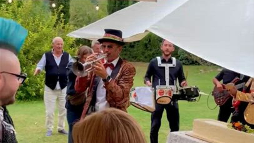 a tavola con la banda