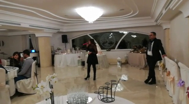 Piano bar con voce femminile