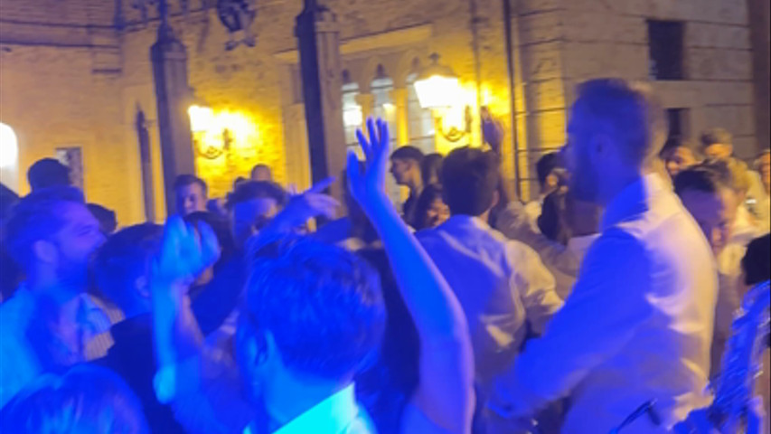 Party super 