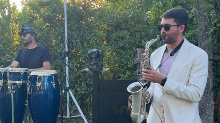 Aperitivo Style - Percussioni e Sax