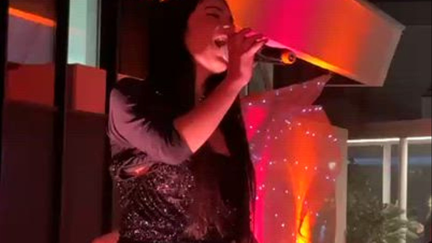 Violin bar + voce leggera
