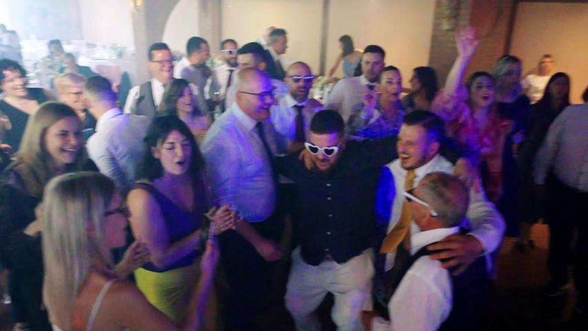 Wedding - Party time 