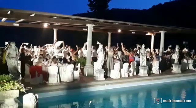 Cantata di gruppo a cena