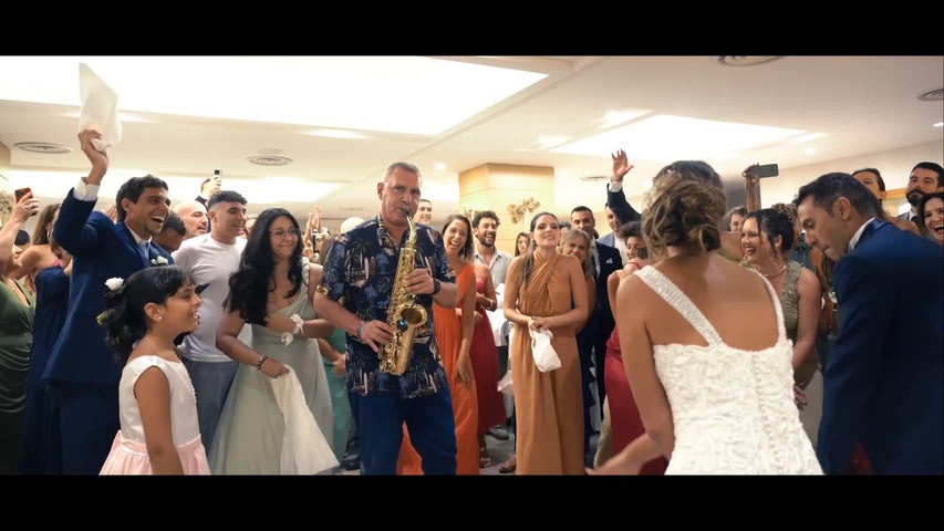 Brazil dance sax