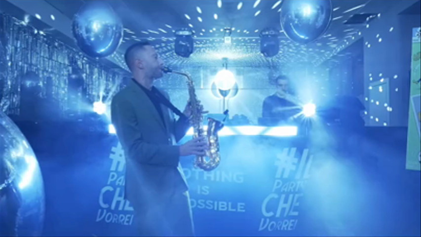 SimonSax - Saxophonist for Weddings & Events 