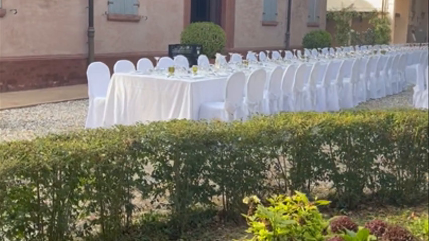 Cena nel giardino all’italiana