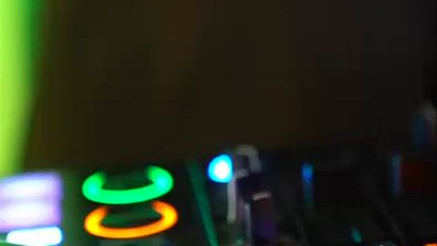 DJ 