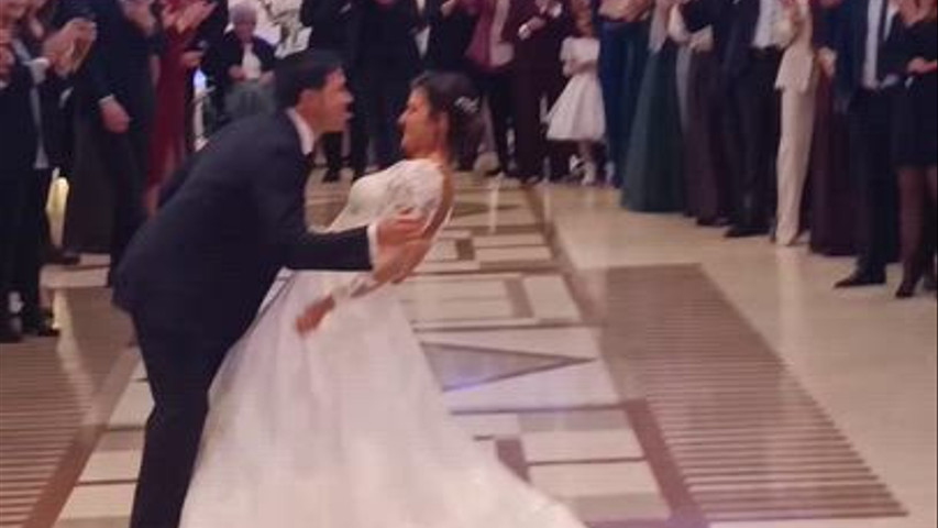Matrimonio divertente a Casale Santa Lucia