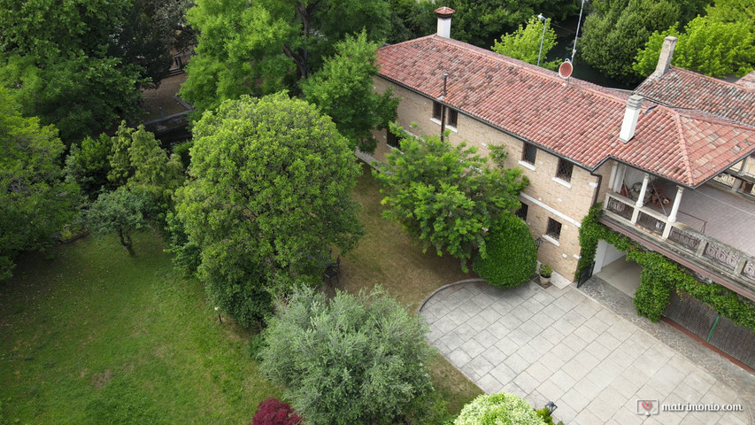 Drone giardino  