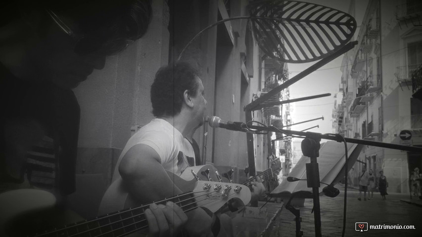 L'amour toujours acoustic version