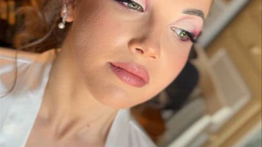 Bride make-up 