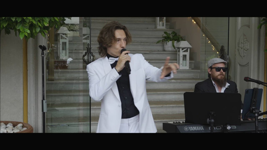Aperitivo con trio acustico