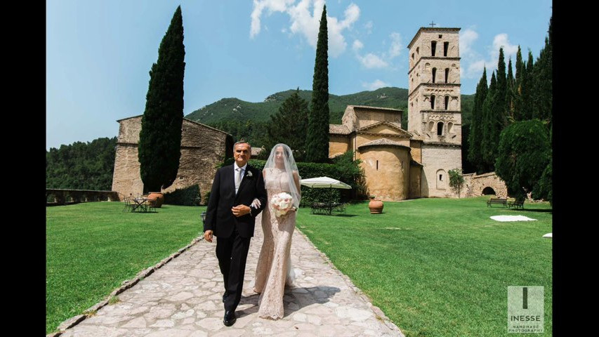 Slideshow Matrimonio in Abbazia di San Pietro in Valle