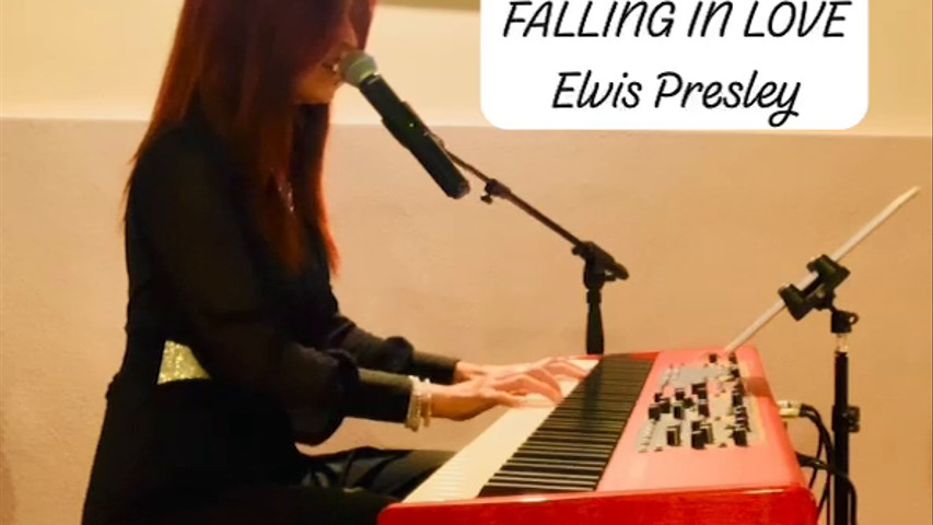 I CAN’T HELP FALLING IN LOVE 