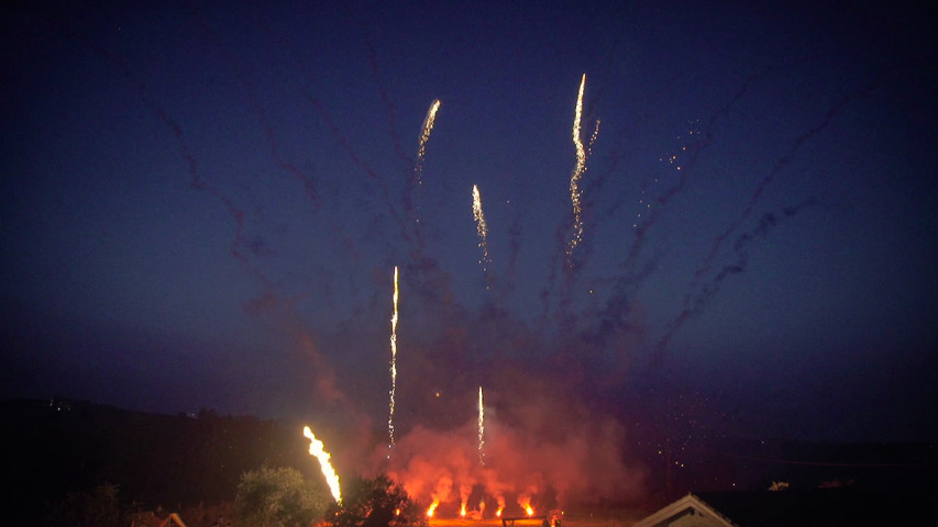 Fonti Pirotecnica spettacolo con fiamme