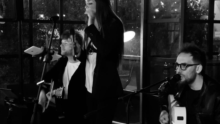 ACOUSTIC TRIO