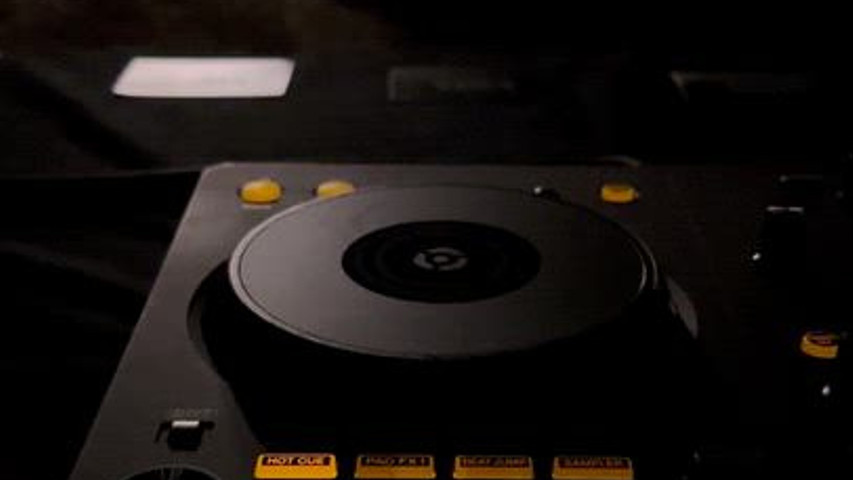 DJ SET