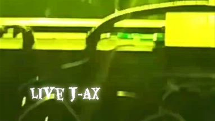 Apertura live J Ax