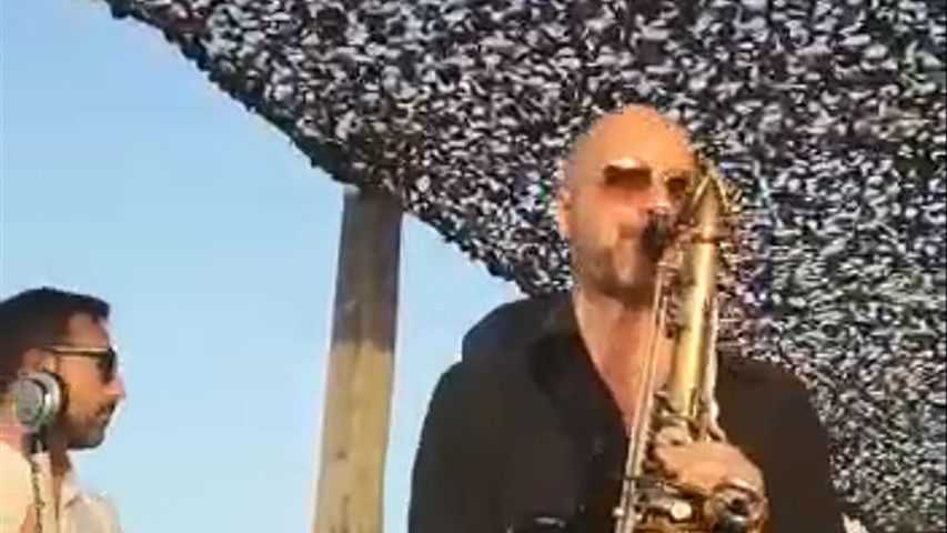 SAX 2