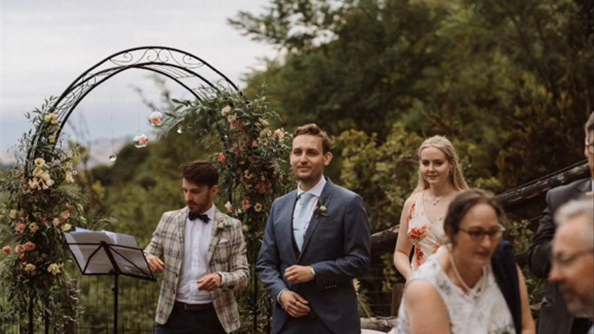 Un romantico matrimonio di agosto