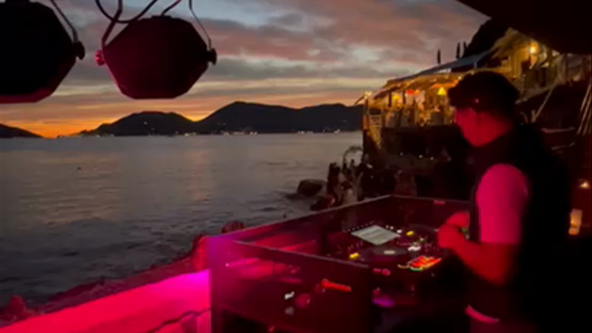 Dj set post cena