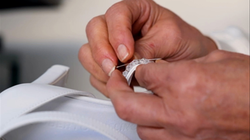 Scarpe wedding | dettagli cuciti a mano