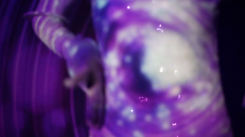 Orbit – Performance con videomapping per matrimoni esclusivi