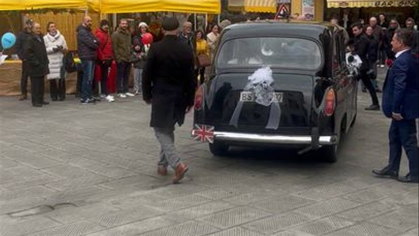 Matrimonio con il nostro Taxi Londinese 